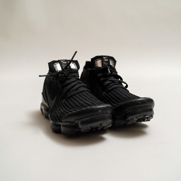 Nike Shoes - 2019 Nike Black Air Vapormax Fly Knit 3 Sneaker